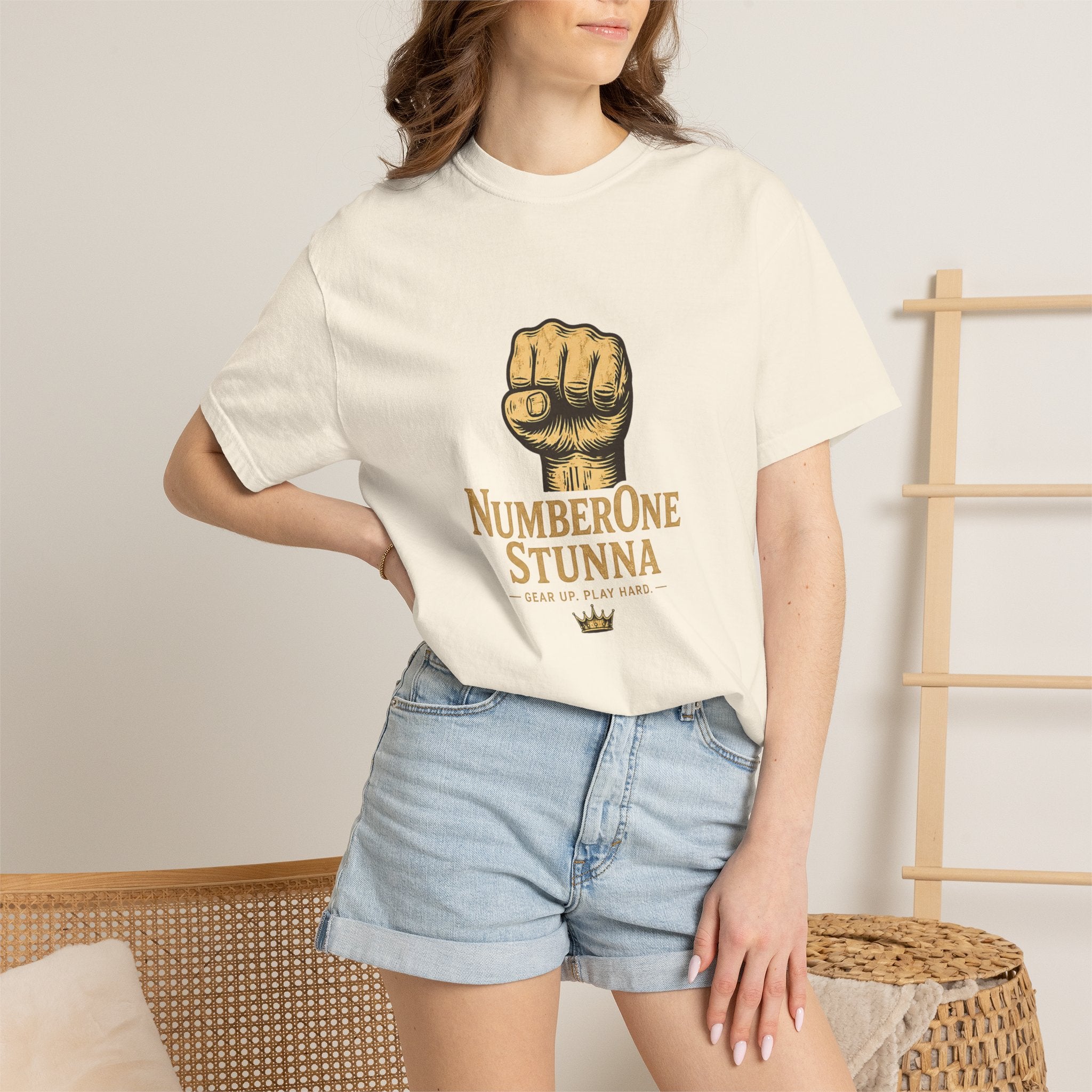 NumberOne Stunna fist graphic T-shirt | vintage gold crest tee
